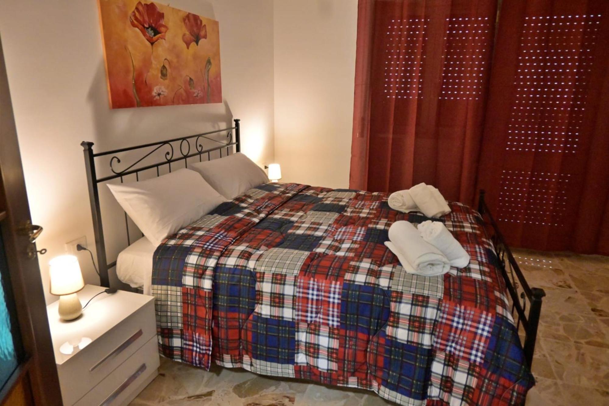 Luminosa Casa Punti Cardinali Apartment Syracuse ภายนอก รูปภาพ