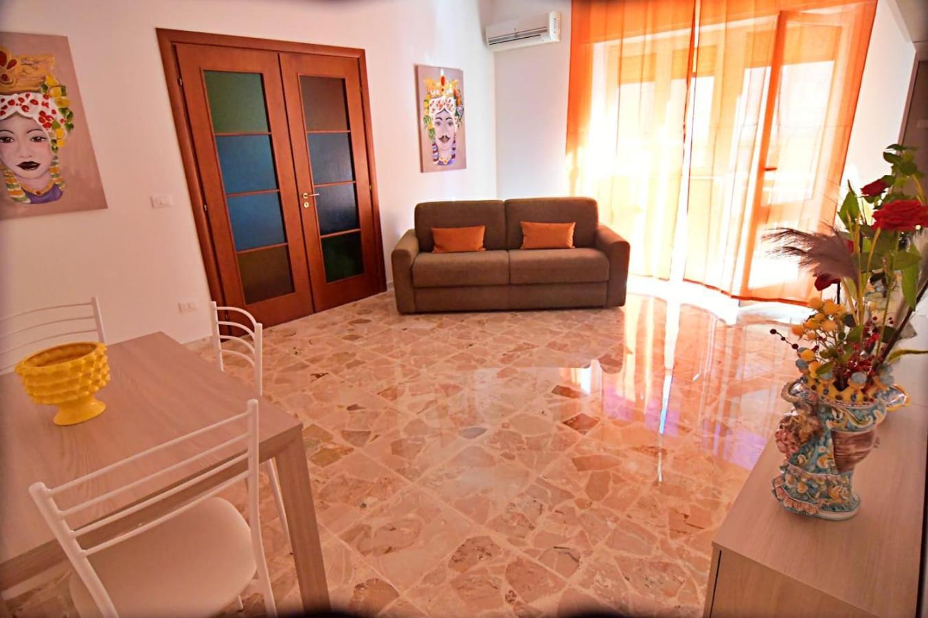 Luminosa Casa Punti Cardinali Apartment Syracuse ภายนอก รูปภาพ