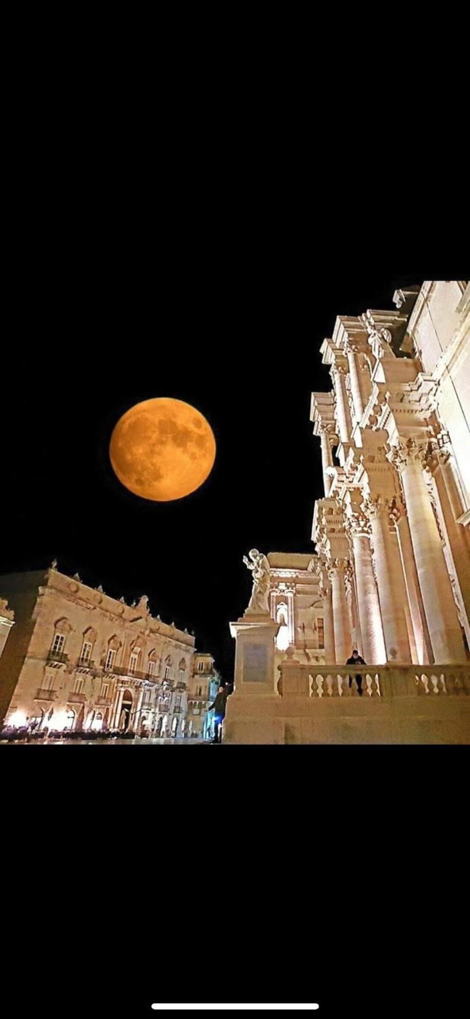 Luminosa Casa Punti Cardinali Apartment Syracuse ภายนอก รูปภาพ